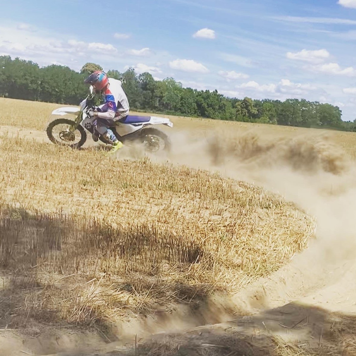 Location moto compétition 3H + 16 ans 125 YZ (D)
