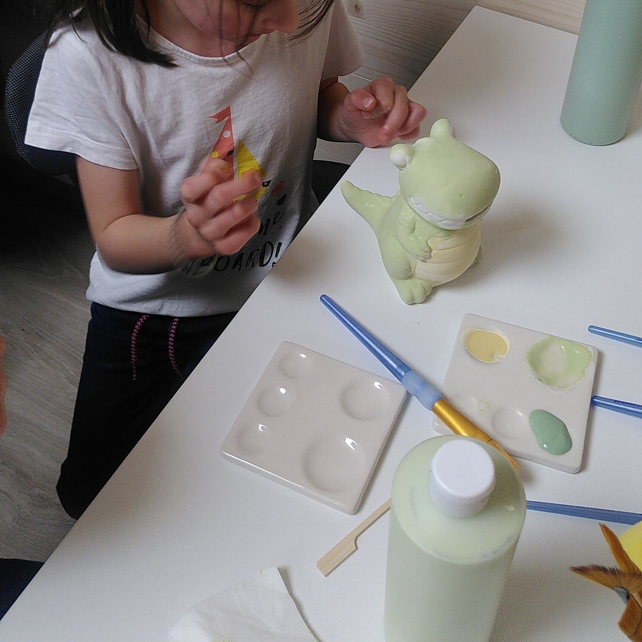 Anniversaire peinture sur céramique