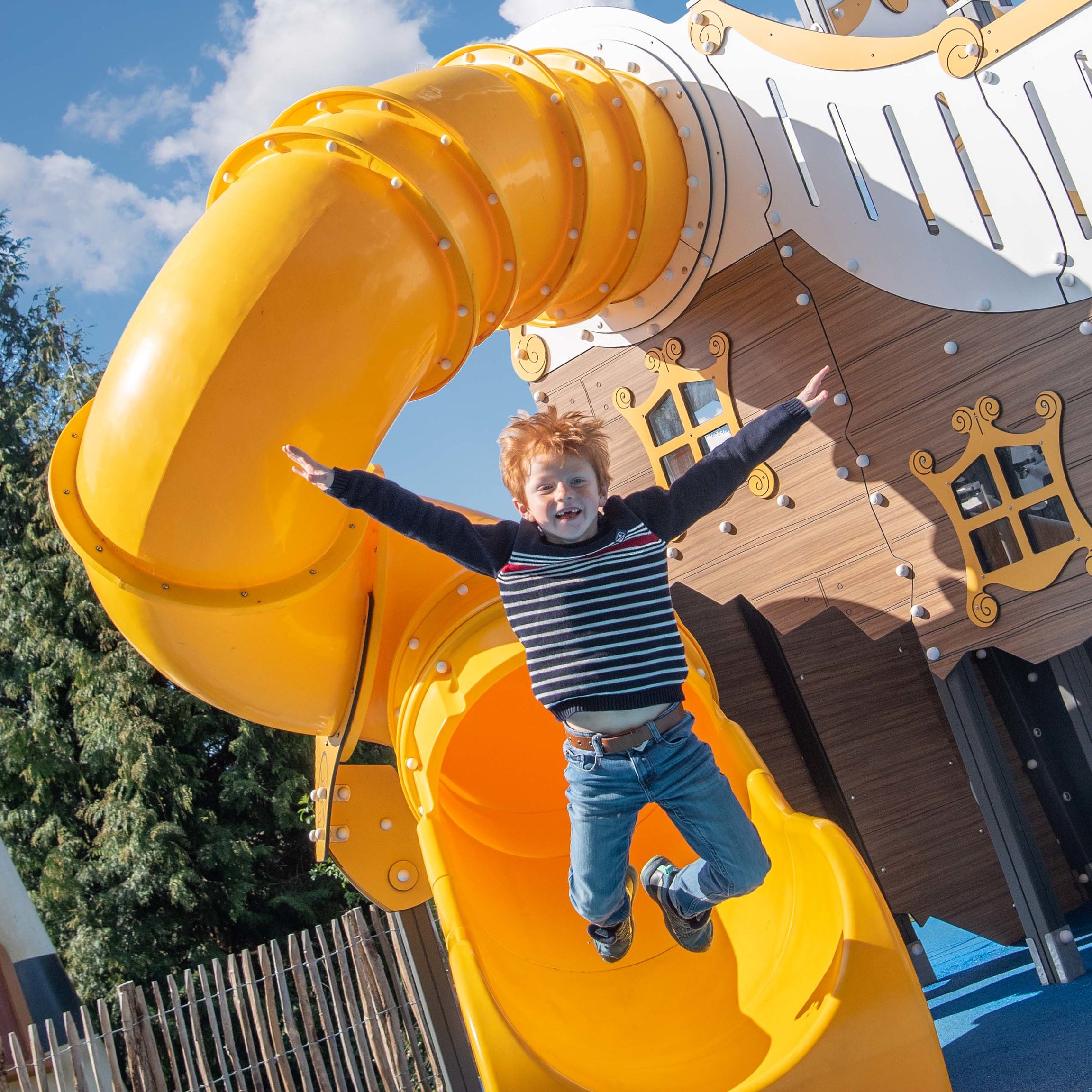Promo juin 2 adultes+1 enfant (1€)